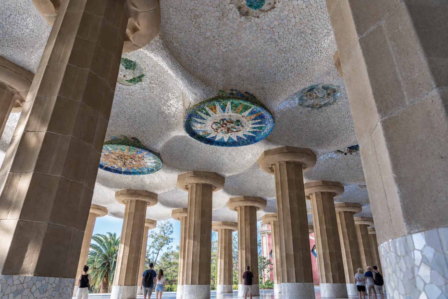 ticket parc guell salle hypostyle